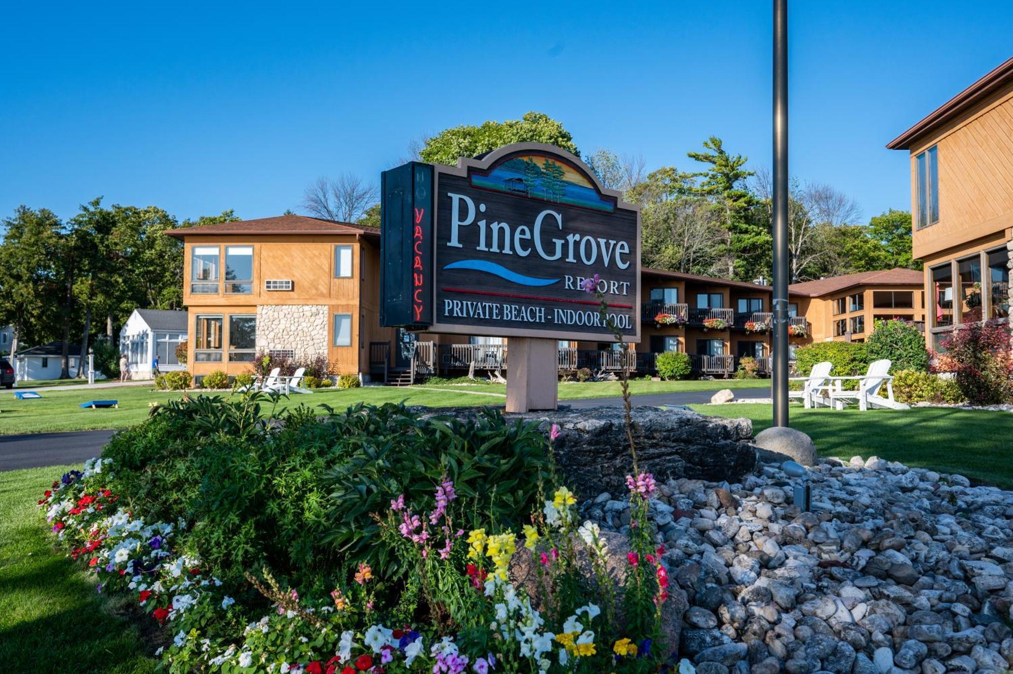 Pine Grove Resort Ephraim Eksteriør bilde